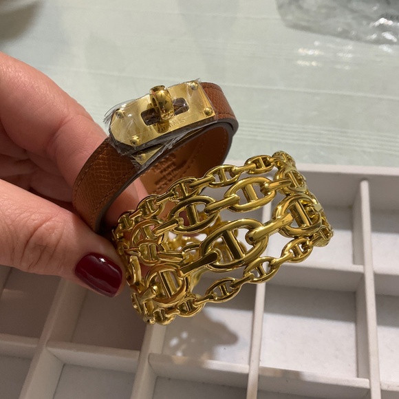 Bracelet and earrings - Picture 9 of 12